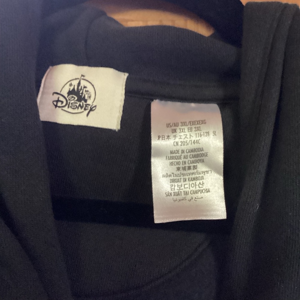 Disney Mickey Mouse Hoodie with 2024 Design - Picture 4 of 6